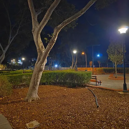 In Town Πανσιόν Qormi