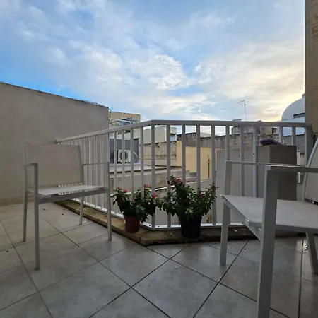 In Town Πανσιόν *