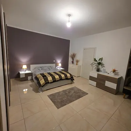 Гостевой дом In Town *