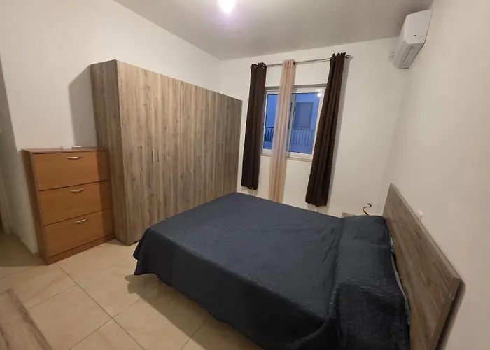 Πανσιόν In Town